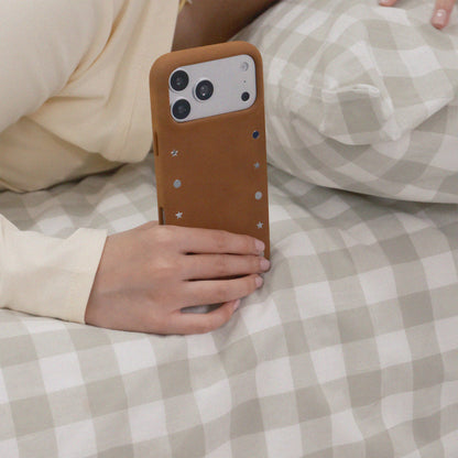 Studded MagSafe Case - Toast